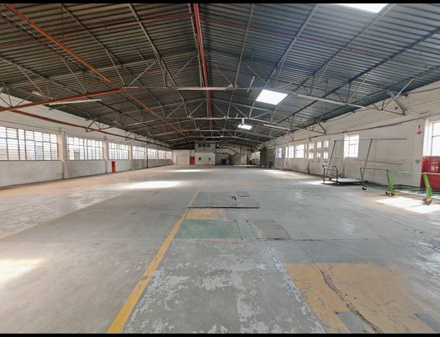7,800M² FACTORY TO LET IN BOOYSENS